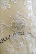 Perlen Spitzenstoff mit Blumenmuster/ Spitzenstoff mit Perlen und Pailletten/ handgemachte Spitze für Brautkleid// L21-092B