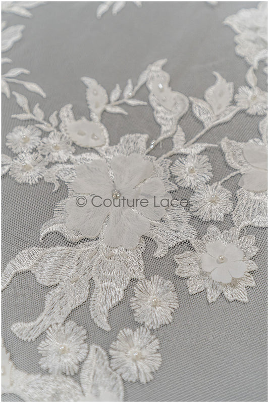 3D Blumen Spitze Off-White/ Braut Spitzen Stoff mit 3D Blumen/ weiche romantische Spitze/ Braut Spitzen Stoff mit Perlen// L21-171B