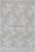 Romantischer floraler Spitzenstoff Off-White/ Brautspitze Stoff mit Blumen/ Hochzeitsspitze Stoff// L21-418