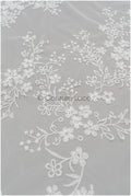 Romantischer floraler Spitzenstoff Off-White/ Brautspitze Stoff mit Blumen/ Hochzeitsspitze Stoff// L21-418