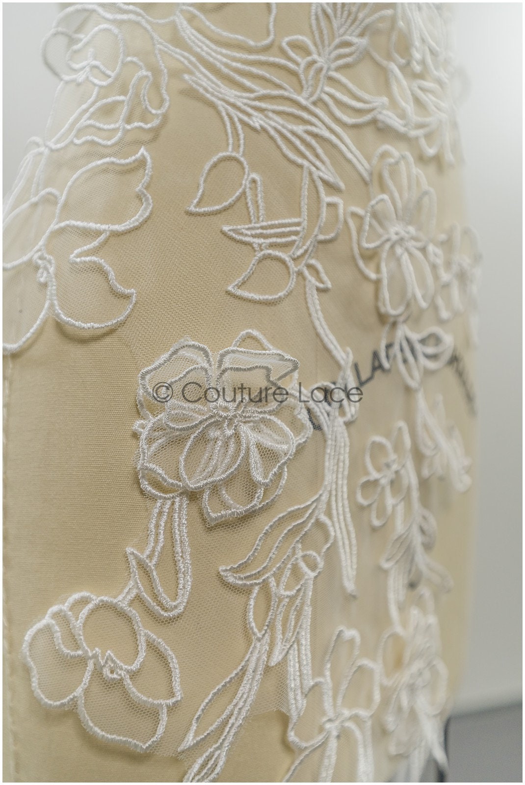 3D Blumen Spitzen Applikation, 3D Blumen Applikation, SpitzenBlume Applikation, Spitzen Applikation, 3D Brautkleid Spitzen Applikation, BrautSpitze Applikation// A21-239