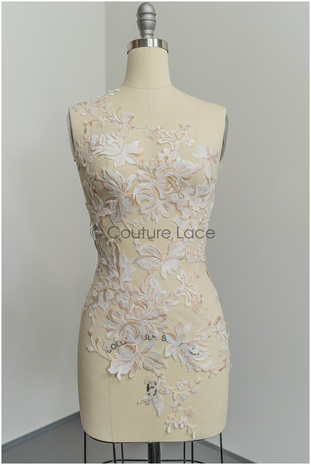 A21-203 / Florale SpitzenApplikation für Brautkleid, Blumenspitze Aufnäher, bestickte Spitzenapplikation, Brautapplikation