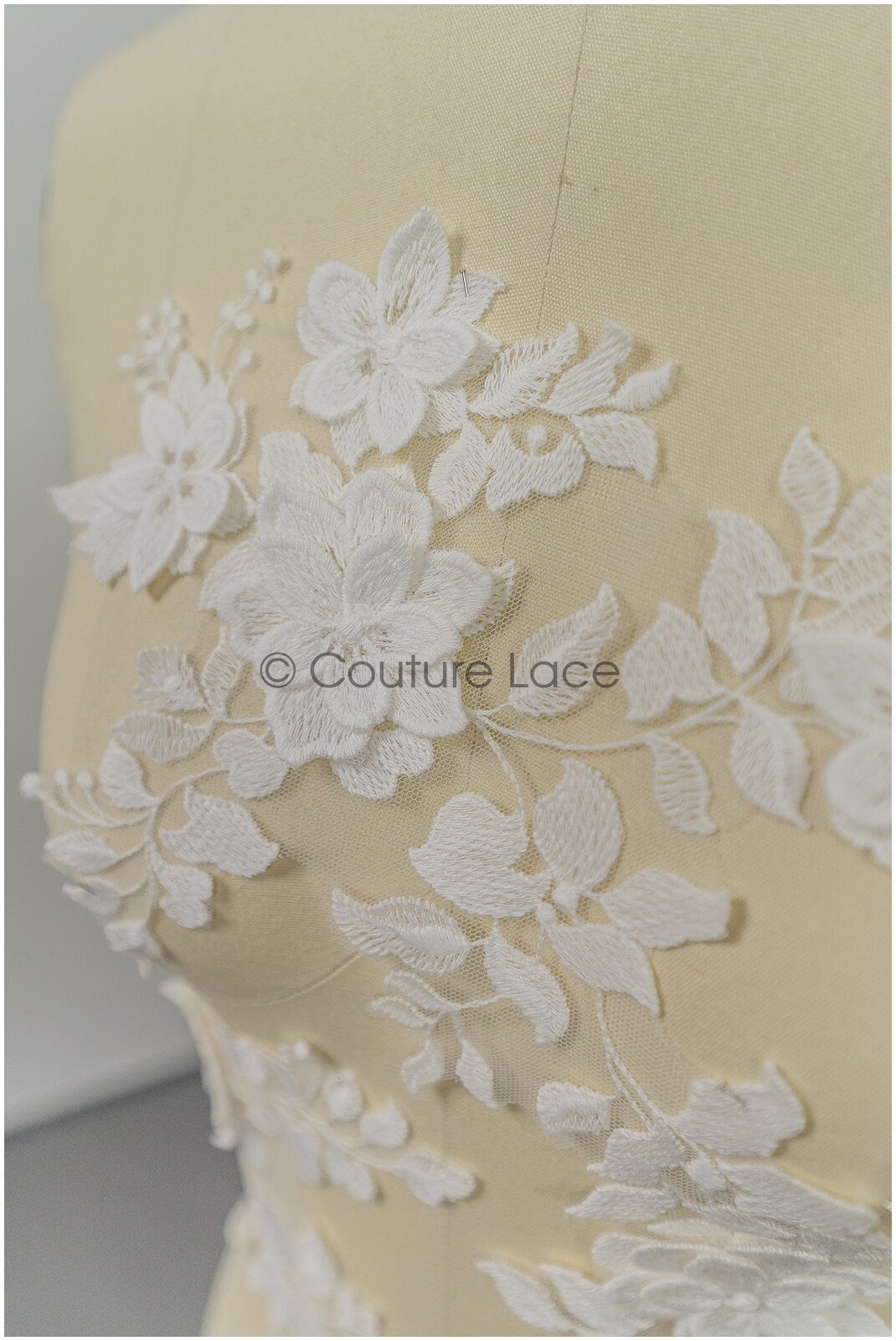 3D Blume Spitzen Applikation, 3D Blumen Applikation, Lace Blumen Applikation, Spitzen Applikation, 3D Hochzeitskleid Spitze Applikation, Braut Blumen Aufnäher// A21-209
