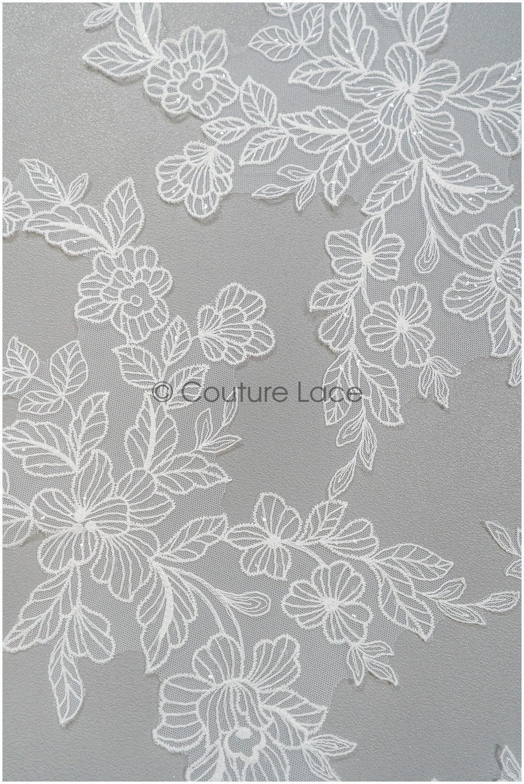 Perlen Applikationen für Brautkleid, Blumenspitzen Aufnäher, bestickte Spitzenapplikationen, kordelierte Spitzenapplikationen off-white// A21-213