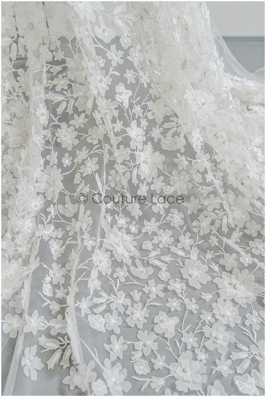 3D Blumen Brautspitzenstoff Off-White/ Braut Spitze Stoff mit Perlen/ Braut Spitzenstoff// L22-039