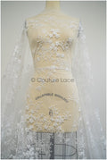 Romantischer floraler Spitzenstoff Off-White/ Brautspitze Stoff mit Blumen/ Hochzeitsspitze Stoff// L21-418