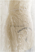 Spitzenstoff Off-White/ Braut Spitzenstoff/ romantischer Blumen Spitzenstoff mit Pailletten/ Hochzeit Spitzenstoff// L22-290