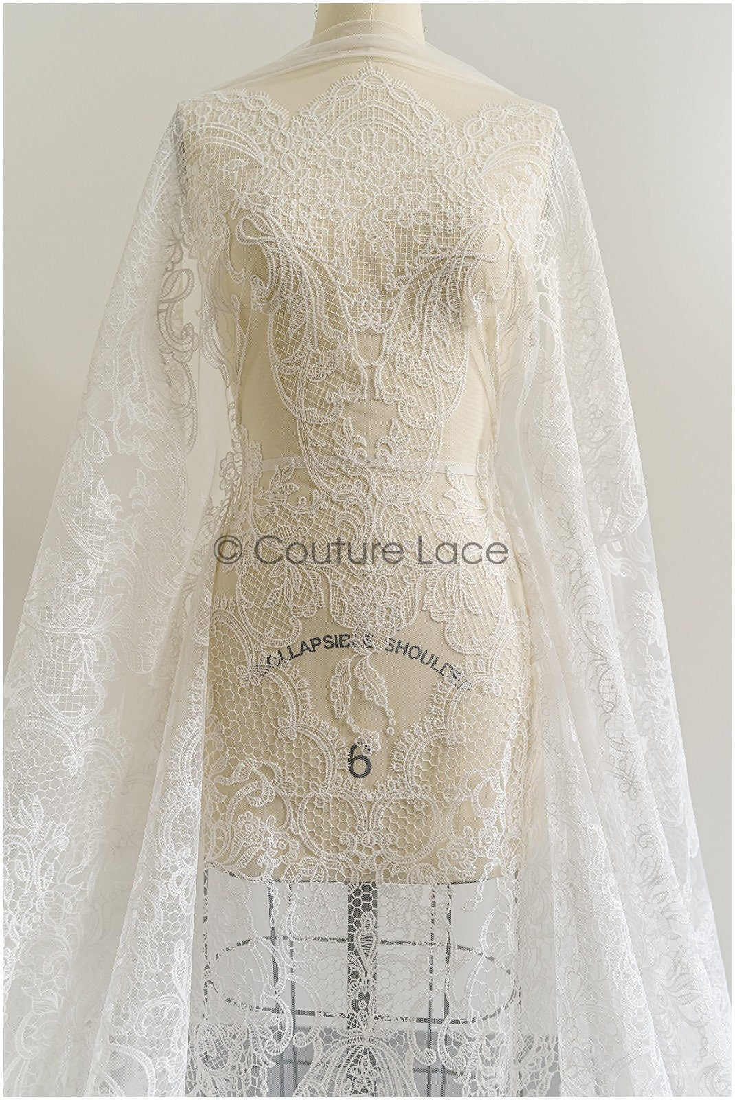 Braut Spitzenstoff Off-White/ Boho Spitzenstoff/ französische Spitze/ Brautspitze Stoff// L22-296B