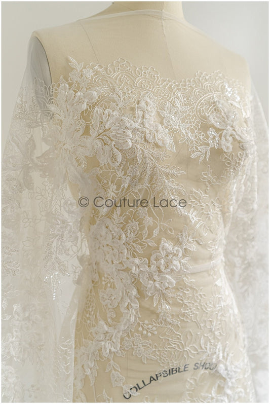 Wunderschöner 3D Blumen Spitzenstoff/ Braut Spitzenstoff Off-White/ romantischer floraler Spitzenstoff mit 3D Blumen/ französischer Spitzenstoff// L22-361B
