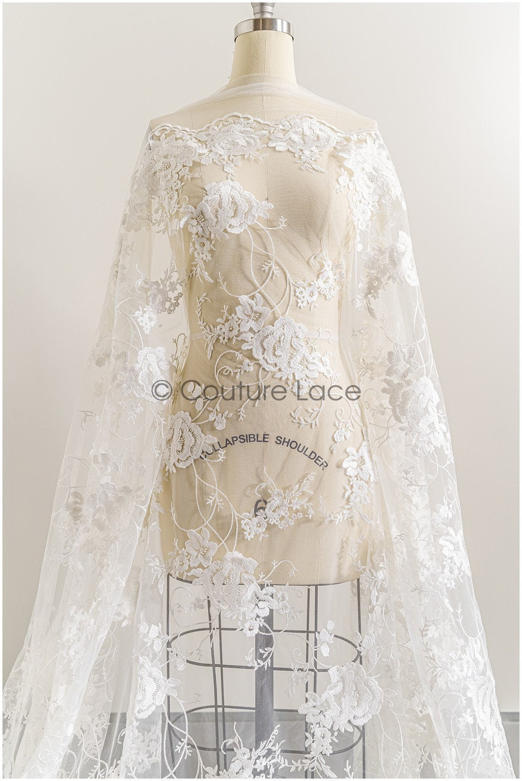 Romantischer floraler Spitzenstoff Off-White/ französische Brautspitze/ Stickgewebe Stoff/ Braut Spitzenstoff// L22-420