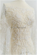 Perlen Spitzenstoff Off-white/ Couture Spitze Stoff/ Brautspitze Stoff mit Perlen/ Perlen Spitze// L21-193B