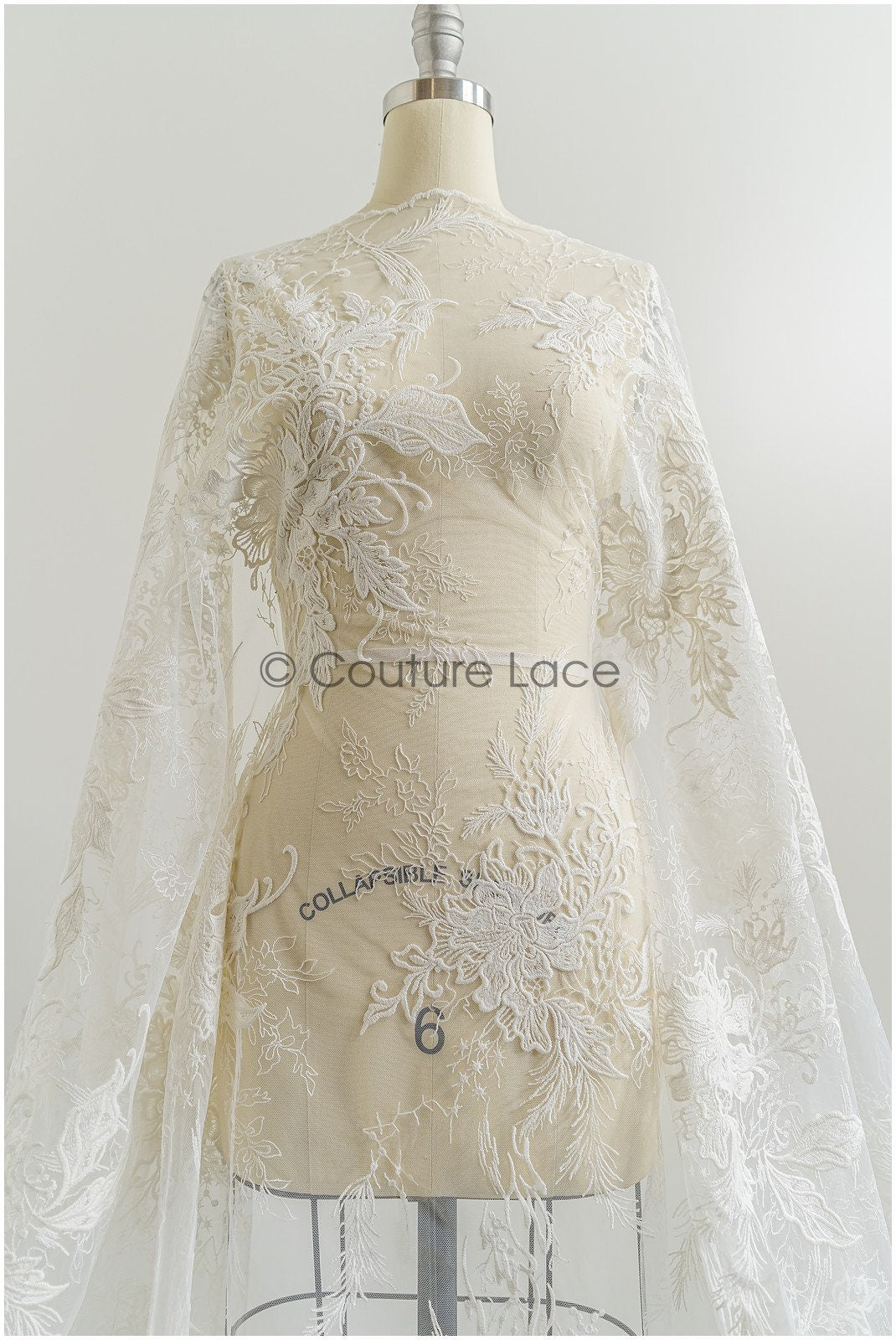 Romantischer floraler Spitzenstoff Off-White/ Braut Spitzenstoff mit Blumen/ romantischer Spitzenstoff// L21-123B