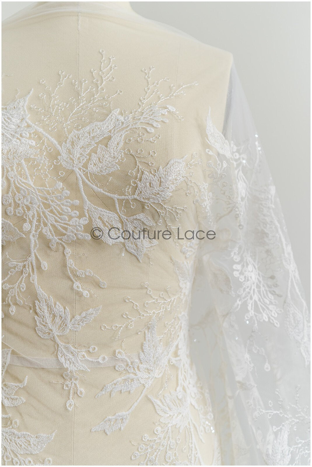 Romantischer floraler Spitzenstoff/ Braut Spitzenstoff Off-White/ Hochzeit Spitze mit Pailletten// L21-082B
