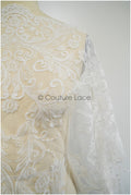 Weicher Braut Spitzenstoff Off-White/ royaler Spitzenstoff für Brautkleid/ Ornament Spitzenstoff// L21-073