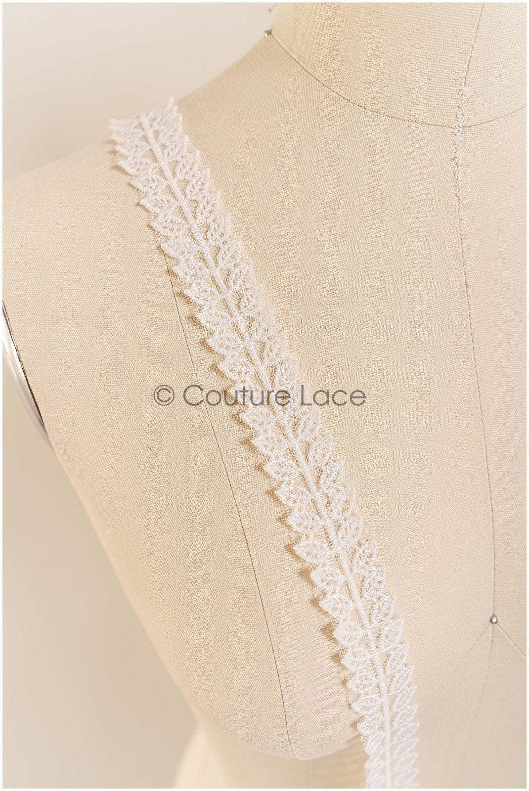 Leaf lace trim off-white/ boho lace trim/ embroidered bridal lace/ lace veil trim// T22-073CO
