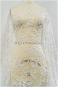3D Blumen Spitzenstoff Off-White/ Braut Spitzenstoff/ romantischer Spitzenstoff mit 3D Blumen/ Hochzeit Spitzenstoff// L20-372