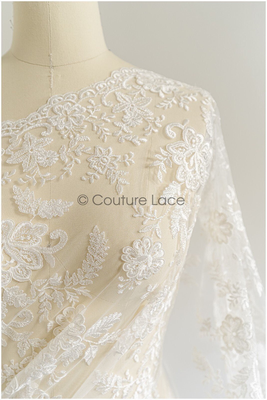 Romantischer floraler Spitzenstoff/ Braut Spitzenstoff mit Blumen/ Hochzeit Spitzenstoff// L22-208NB