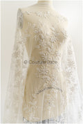 Schwerer Perlen Spitzenstoff Off-White/ Brautspitze mit Perlen & Pailletten/ Braut Spitze Stoff// L22-284B