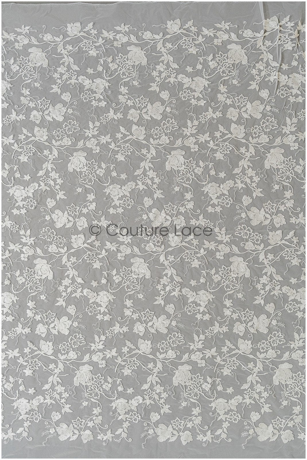 Romantischer floraler Spitzenstoff/ hochwertig bestickter Braut Spitzenstoff/ Off-White Spitzenstoff// L22-285B