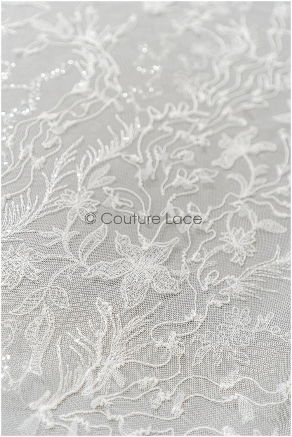 Spitzenstoff Off-White/ Braut Spitzenstoff/ romantischer Blumen Spitzenstoff mit Pailletten/ Hochzeit Spitzenstoff// L22-290