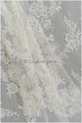 Romantischer floraler Spitzenstoff Off-White/ hochwertiger bestickter Braut Spitzenstoff/ Brautspitze Stoff// L22-295B