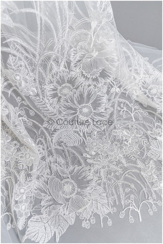 Romantischer Blumen Spitzenstoff/ bestickter Braut Spitzenstoff Off-White/ Spitzenstoff mit Blumen// L22-315