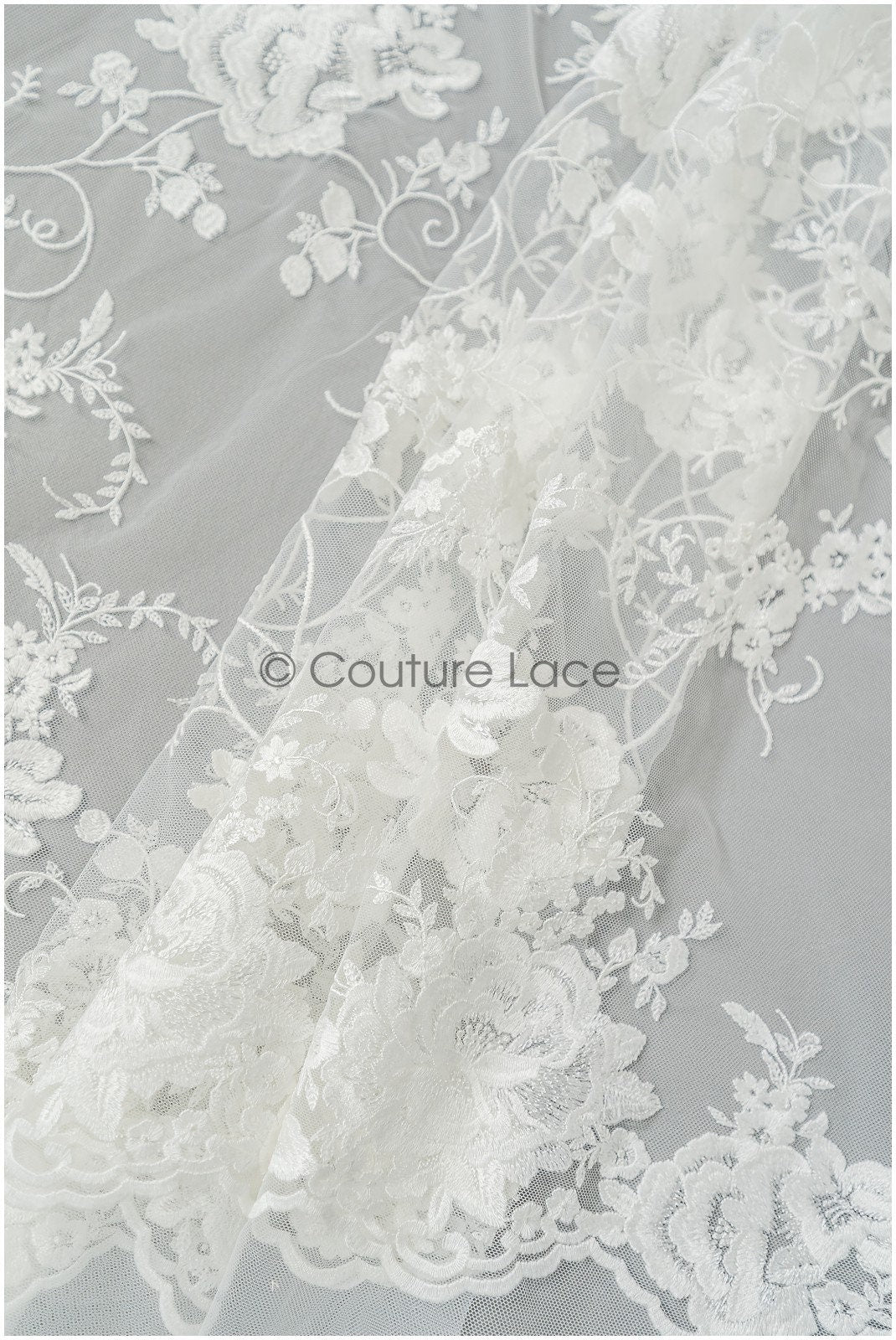 Romantischer floraler Spitzenstoff Off-White/ französische Brautspitze/ Stickgewebe Stoff/ Braut Spitzenstoff// L22-420