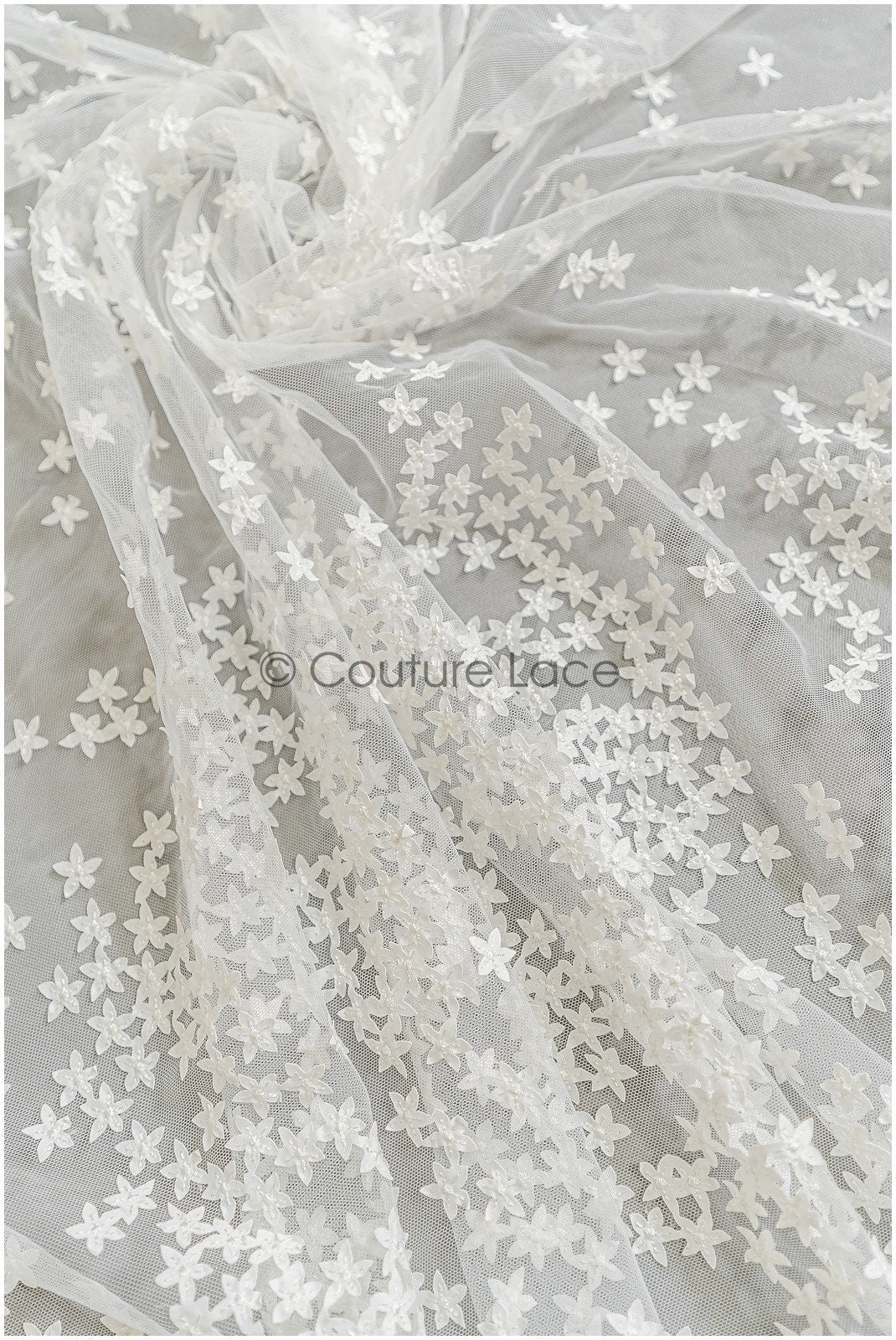 3D Blumen Spitze Stoff/ Exquisite Spitze Stoff für Hochzeitskleid/ Braut Blumenspitze/ Spitzenstoff Off-White//  L22-276B