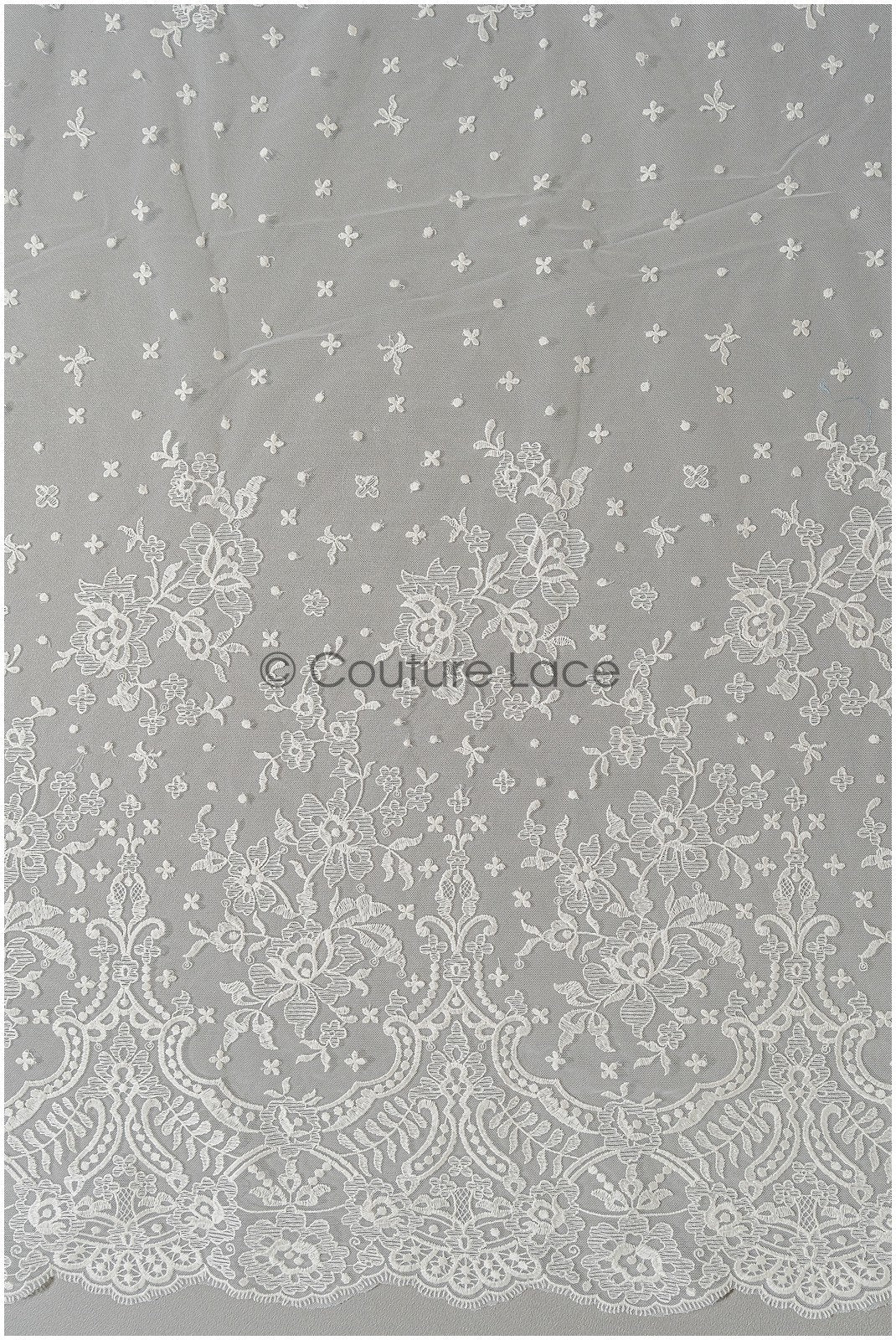 Romantischer Spitzenstoff Off-White/ hochwertiger bestickter Braut Spitzenstoff/ florale Brautspitze/ französische Spitze// L22-240B