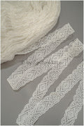 Boho lace trim off-white/ crocheted bridal lace/ guipure lace trim/ macrame lace// T21-125