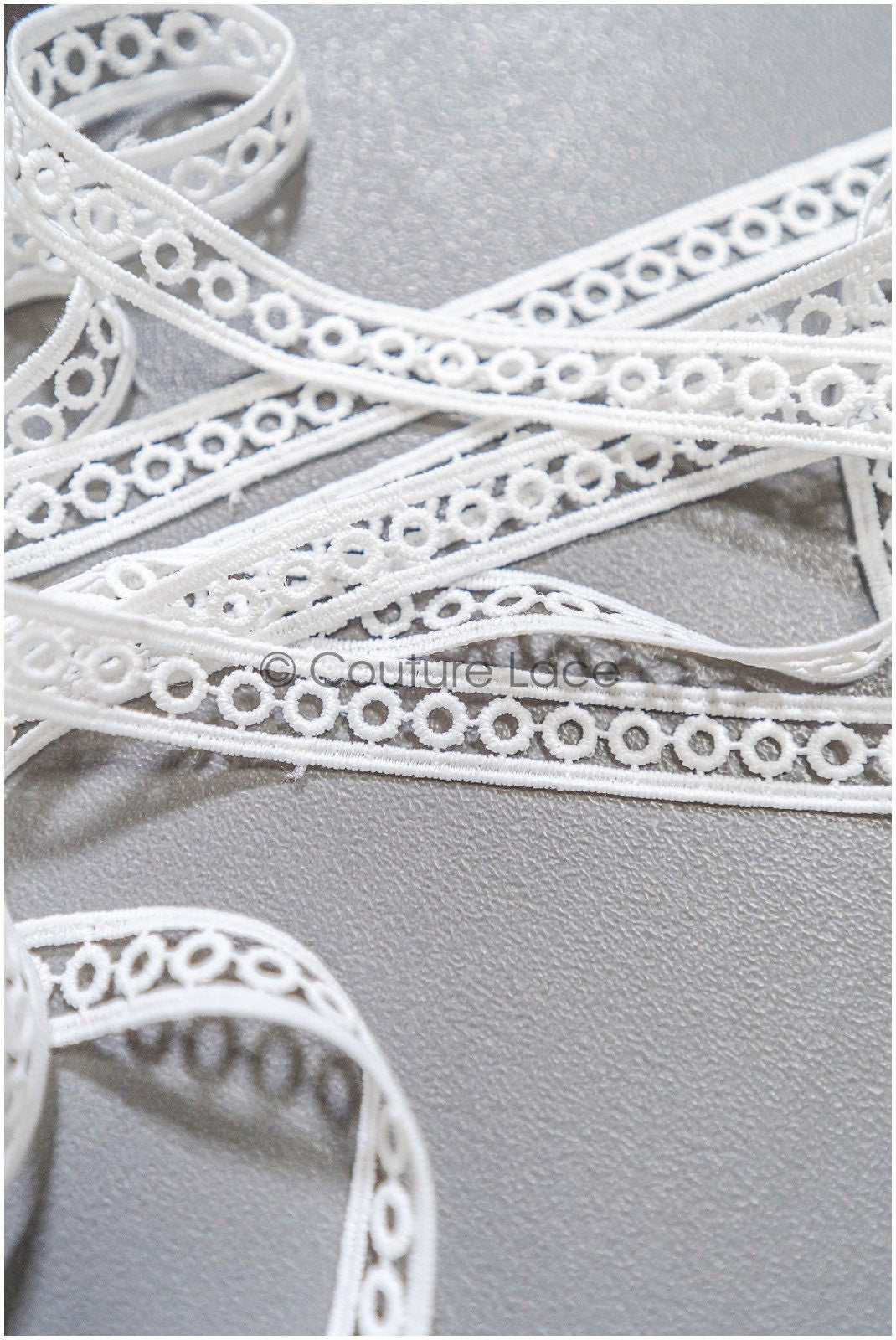 5yds Boho Lace Trim Off-White/ Lace Trim for Wedding Dresses/ Guipure Lace// T22-170