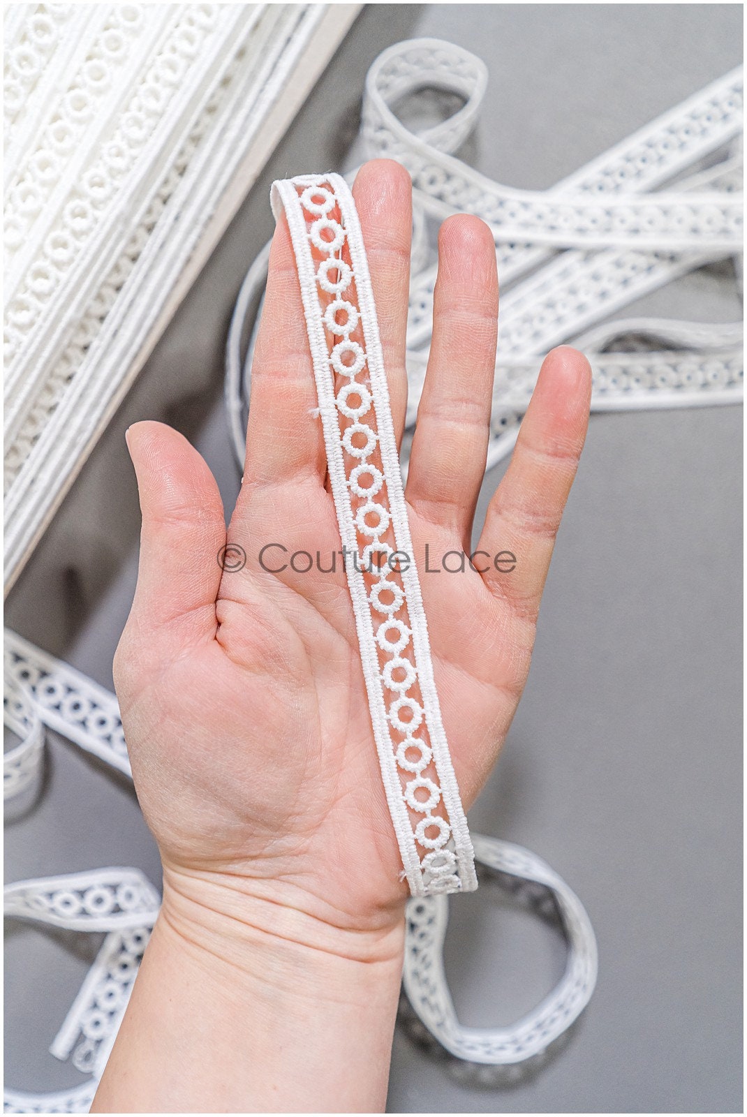 5yds Boho Lace Trim Off-White/ Lace Trim for Wedding Dresses/ Guipure Lace// T22-170