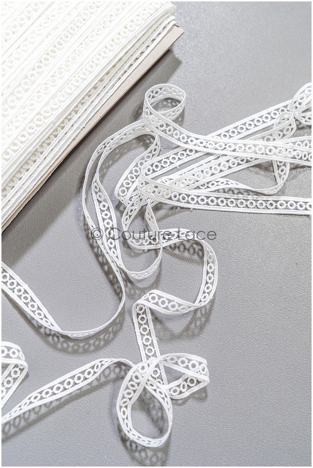 5yds Boho Lace Trim Off-White/ Lace Trim for Wedding Dresses/ Guipure Lace// T22-170