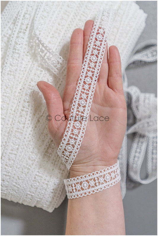 5yds Boho Lace Trim Off-White/ Crocheted Lace Trim/ Bridal Guipure Lace Trim// T22-173