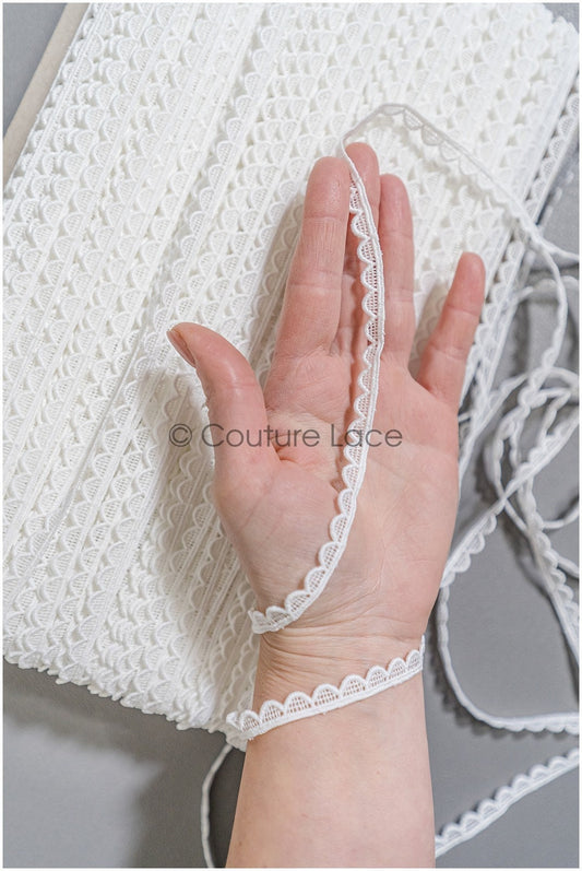 5yds Boho lace trim off-white/ wedding dress lace trim/ crocheted bridal lace/ macrame lace// T22-172