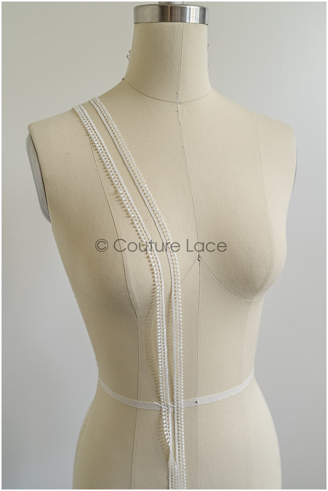4yds Boho lace trim off-white/ geometric lace trim/ bridal guipure lace// T22-190