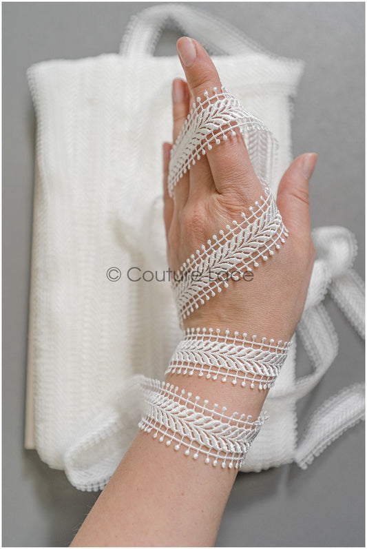 4yds Boho Lace Trim Off-White/ Crocheted Lace Trim/ Bridal Guipure Lace Trim/ Dot Lace// T22-212