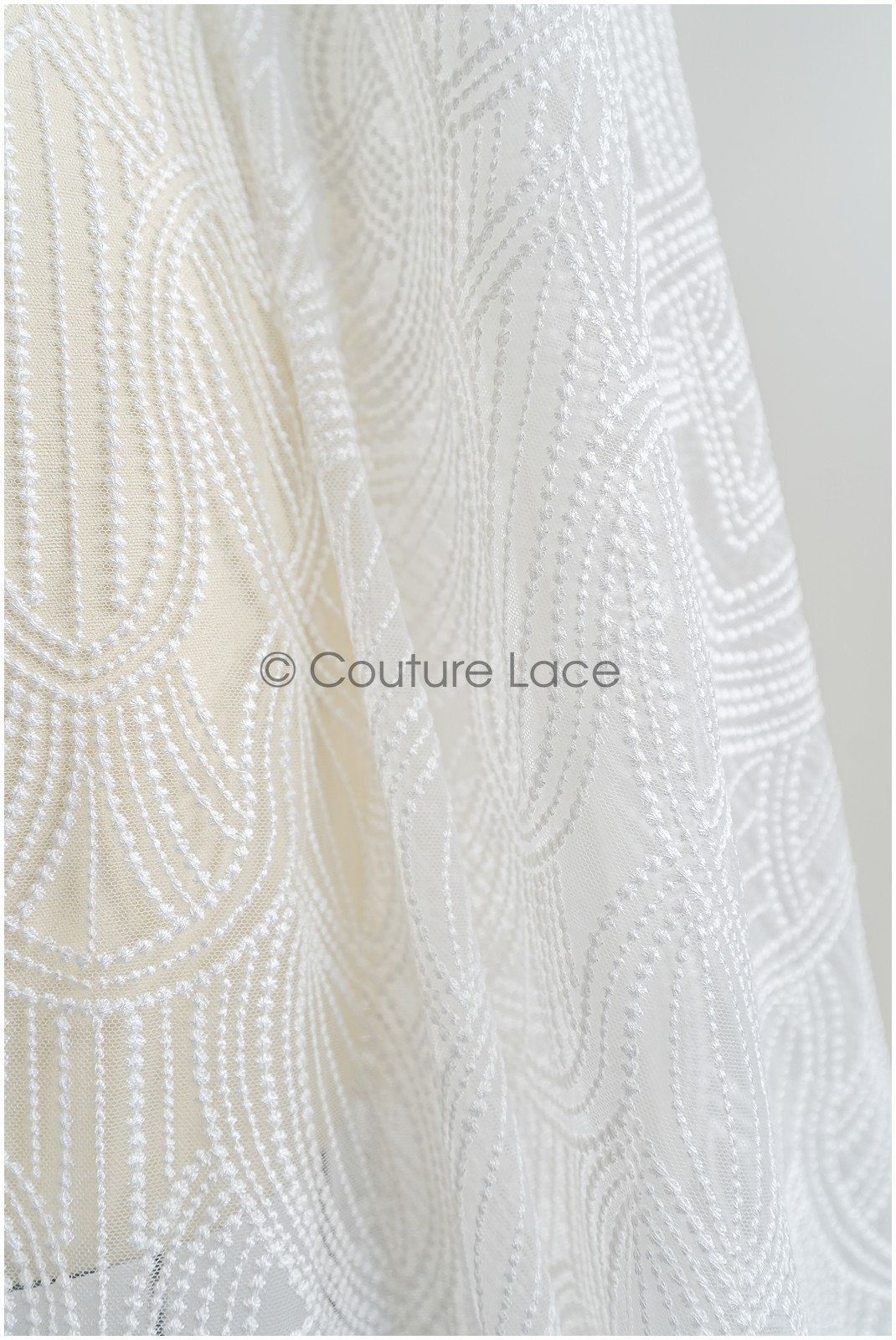 Couture lace fabric off-white/ bridal lace/ lace embroidery for wedding dresses // L22-423