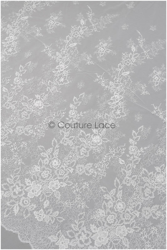 Romantischer Braut Spitzenstoff mit Blumenmuster/ florale Couture Spitze/ bestickte Brautspitze// L22-433