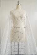 Romantischer Braut Spitzenstoff mit Blumenmuster/ florale Couture Spitze/ bestickte Brautspitze// L22-433