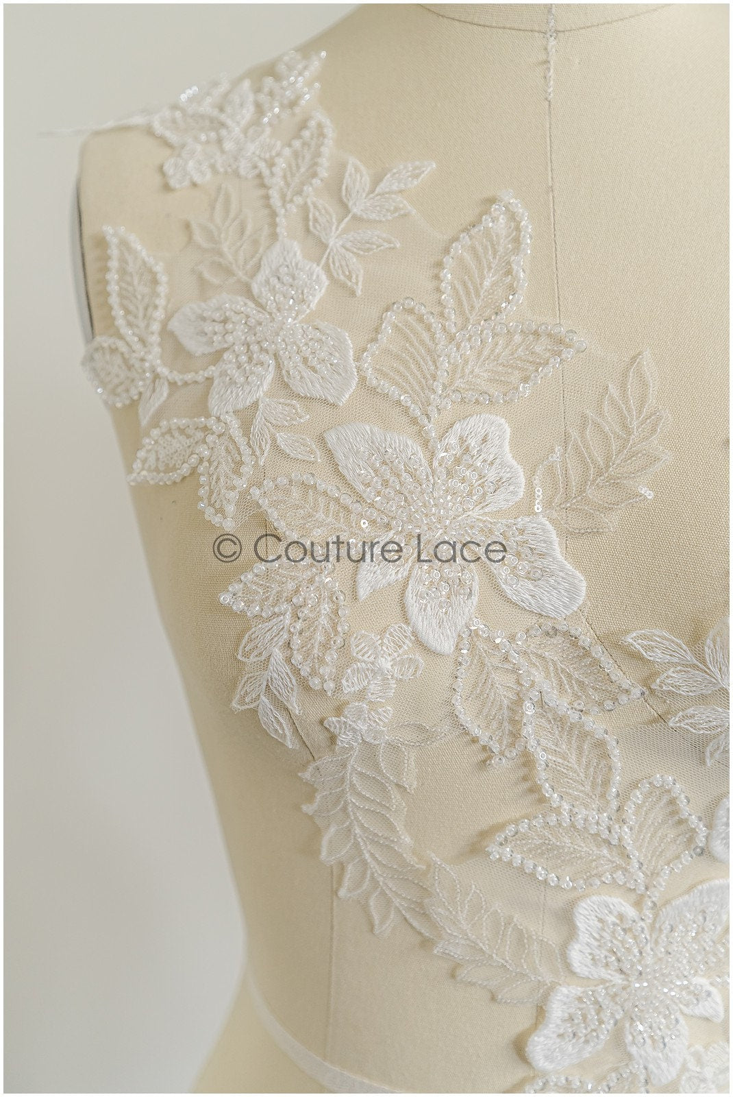 romantischer Blumen-Spitzenaufnäher / Baumwollblumen Applikation / Hochzeitskleid Spitzenapplikation / Brautblumen Applikation// A22-283
