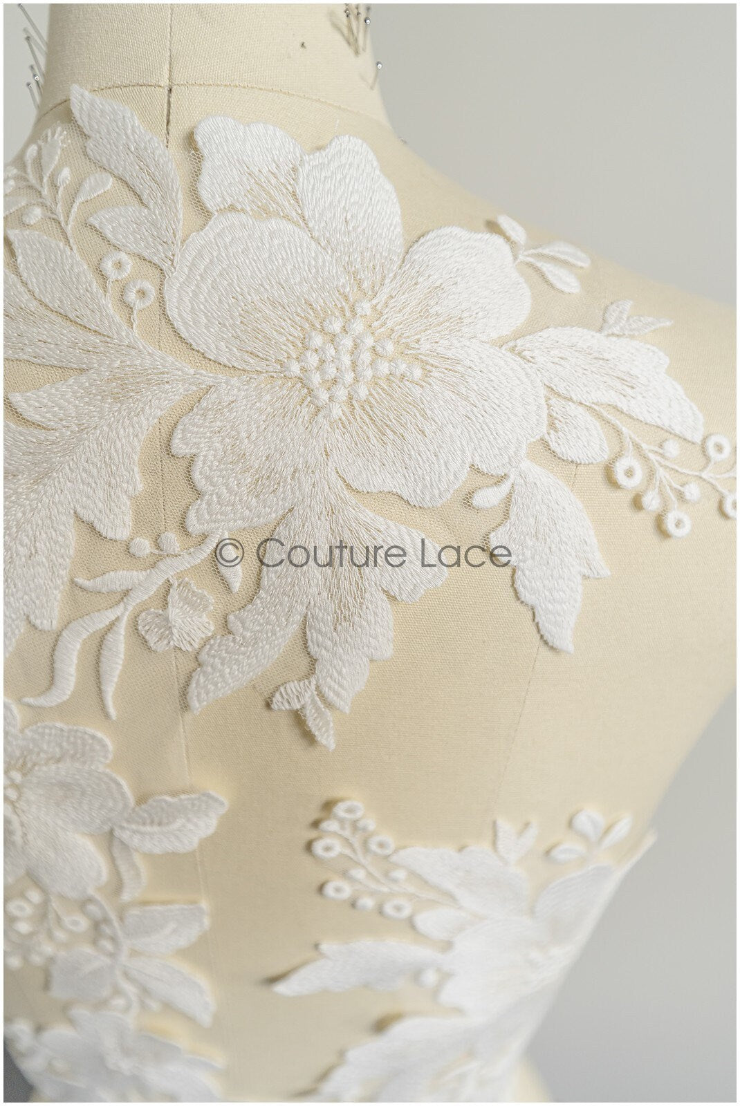 romantischer Wildblumen Spitzen Aufnäher / Wildblumen Applikation / Hochzeitskleid Spitzenapplikation / Braut Wildblumen Applikationen// A22-282