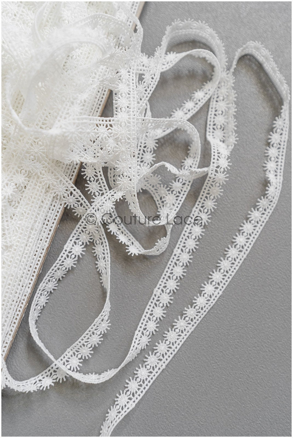 4yds Boho Crochet Lace Trim/ Off-White Lace Trim/ Bridal Guipure Lace Trim/ Snowflake Lace// T22-198