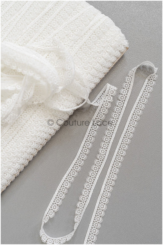 4yds Boho lace trim off-white/ romantic lace for wedding dresses/ guipure lace/ snowflake lace// T22-200