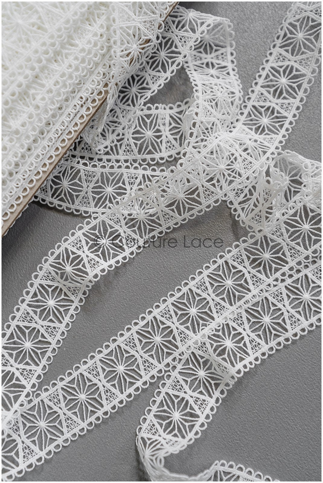 4yds Off-White Boho Lace Trim/ Crocheted Lace Trim/ Bridal Lace Trim/ Veil Lace Trim/ T22-204