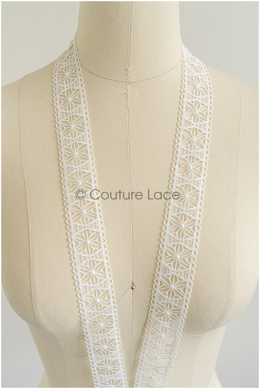4yds Off-White Boho Lace Trim/ Crocheted Lace Trim/ Bridal Lace Trim/ Veil Lace Trim/ T22-204