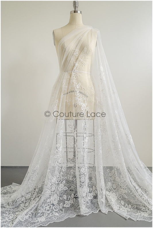 Romantischer Braut Spitzenstoff mit Blumenmuster/ florale Couture Spitze/ bestickte Brautspitze// L22-433