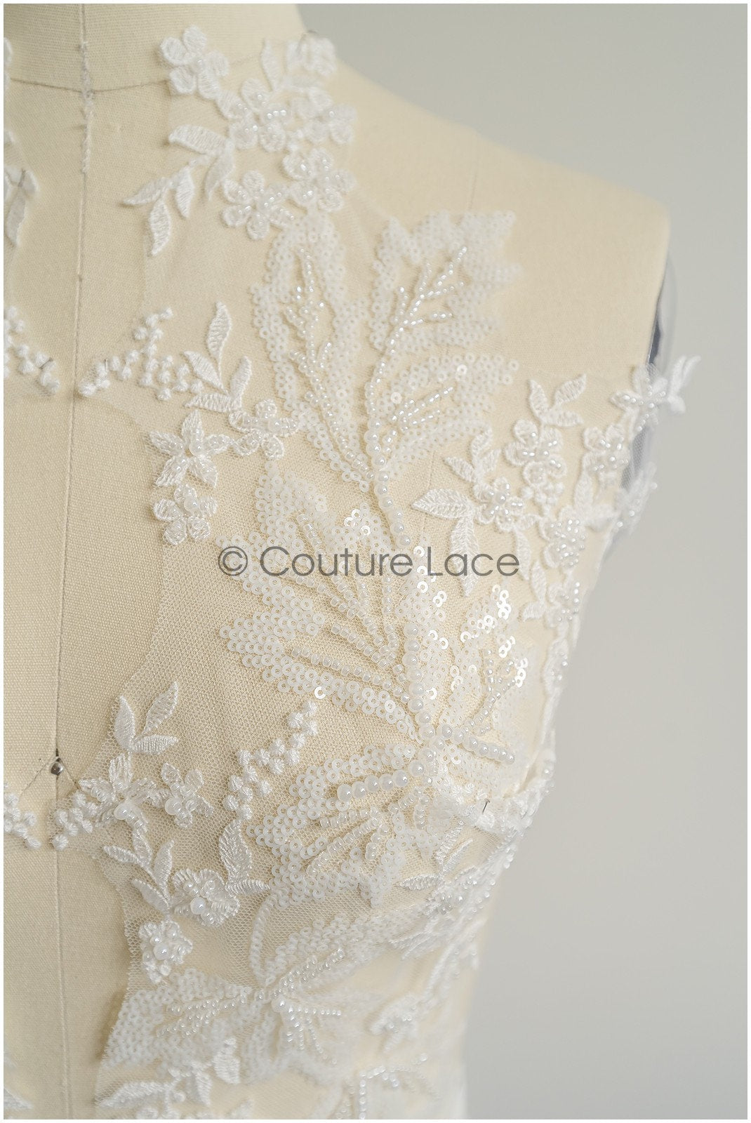 romantischer Blumen-Spitzenaufnäher / Baumwollblumen Applikation / Hochzeitskleid Spitzenapplikation / Brautblumen Applikation// A22-259
