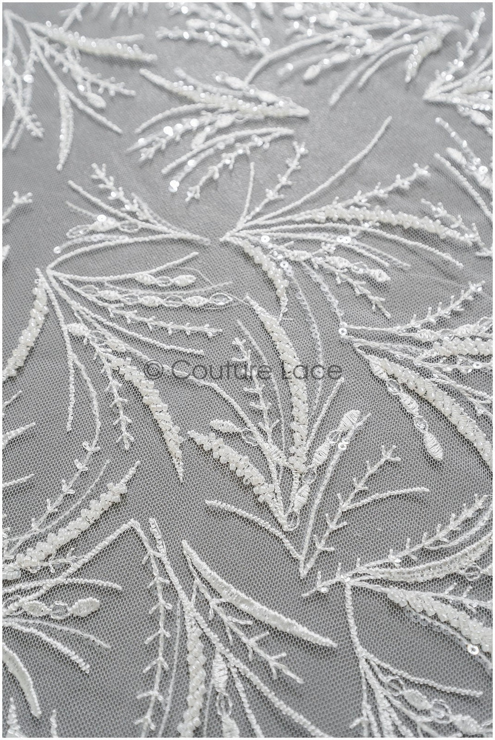 Perlen Braut Spitze Off-White/ Perlen Spitzenstoff/ Perlen Btrautspitze Stoff/ Couture Spitze// L22-446
