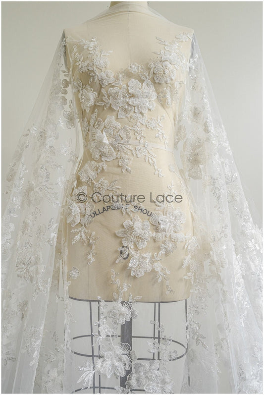 Wunderschöner 3D Blumen Spitzenstoff/ Braut Couture Spitzenstoff/ Spitzenstoff mit Perlen/ Brautspitze mit Ästen & Blättern// L22-460